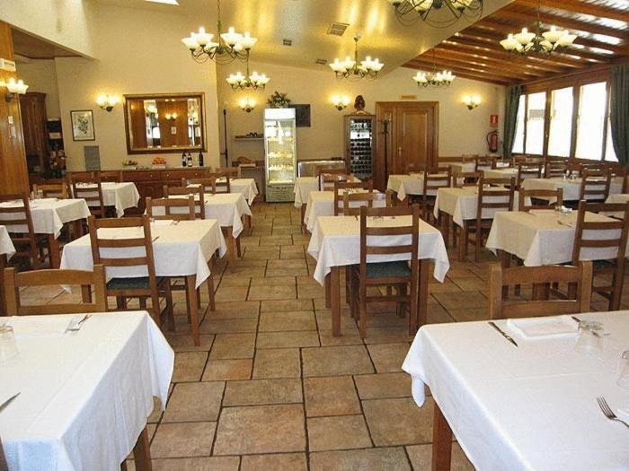Hostal Lorentxo Olave Zewnętrze zdjęcie